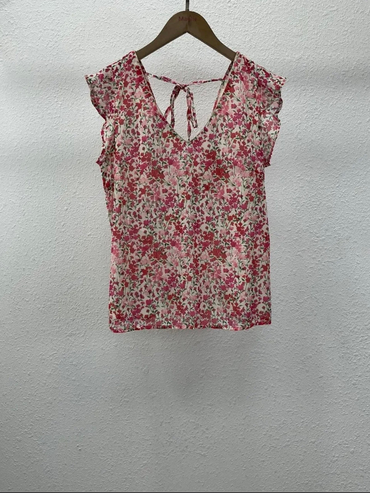 Blouse fleurie rose à volants