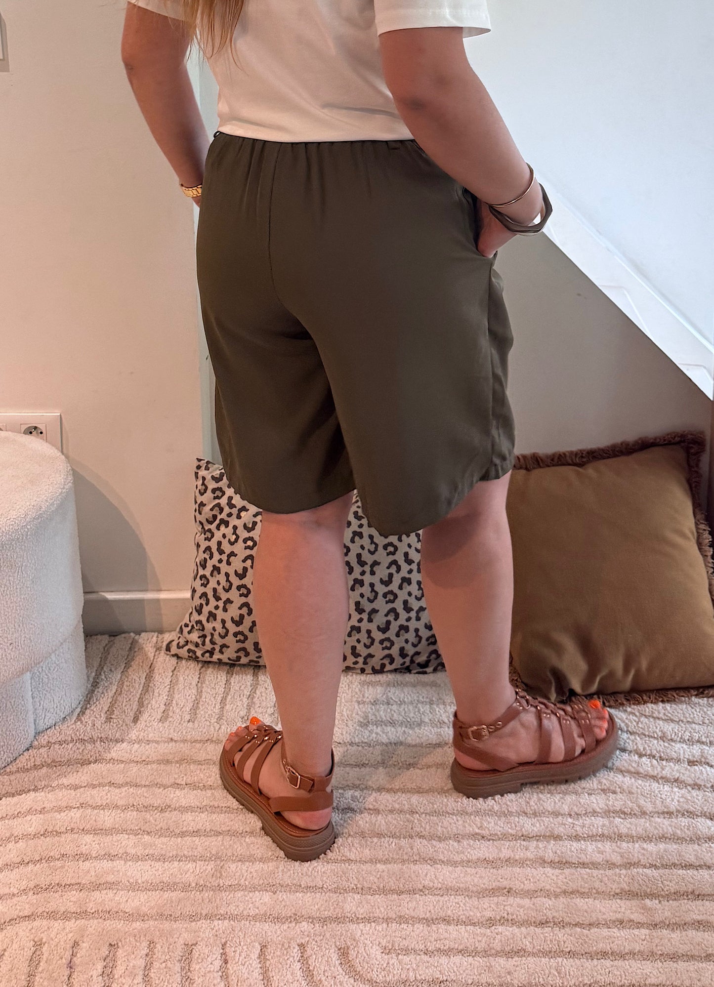 Short mi-long kaki