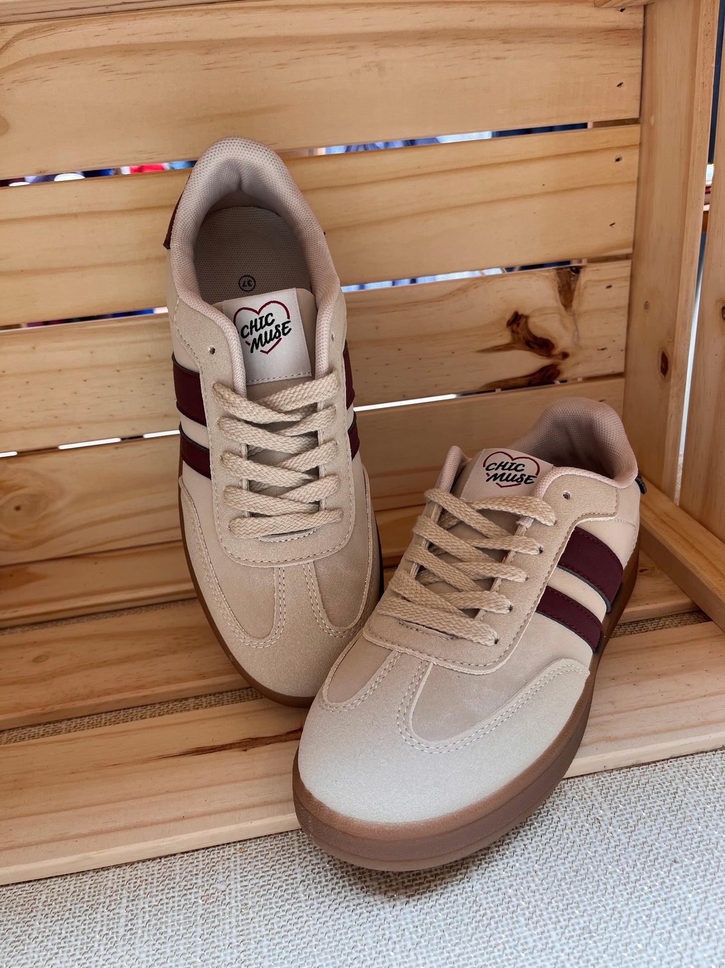 Basket Vintage écru & bordeaux